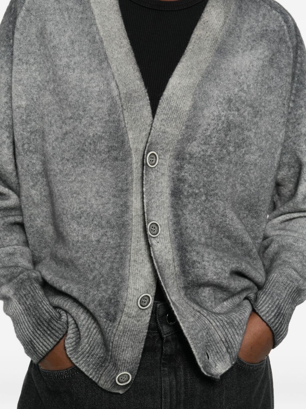 Avant Toi Wool And Cashmere V-necked Cardigan In Gray
