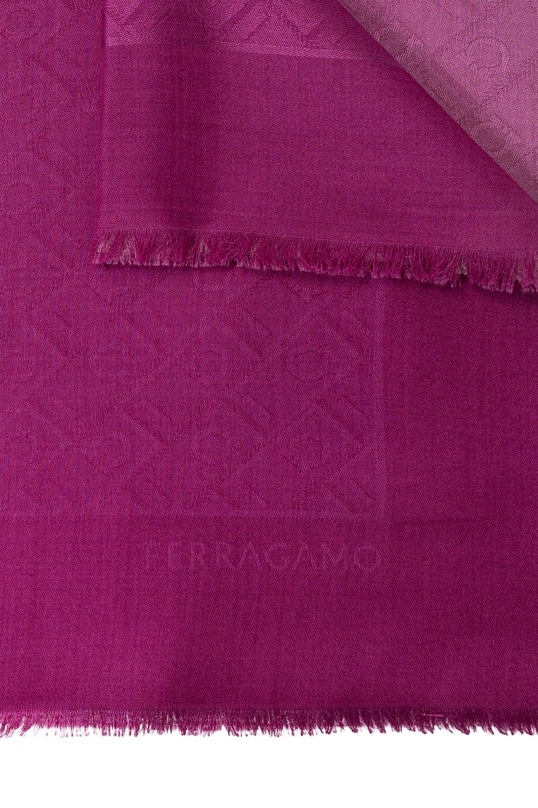 Ferragamo Monogram Jacquard Frayed-edge Scarf In Pink