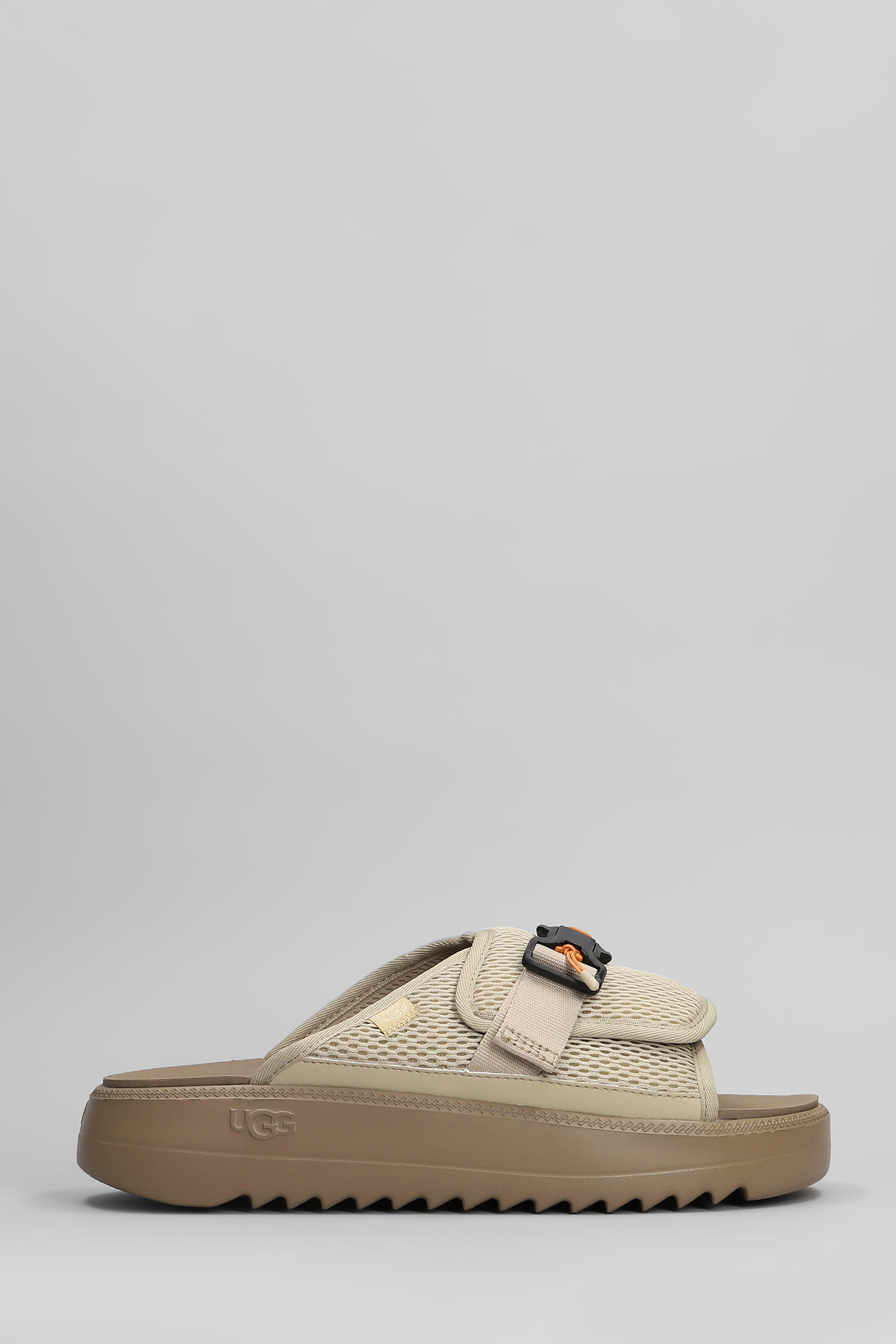 UGG MAXXER SLIDE 2.0 FLATS IN BEIGE FABRIC