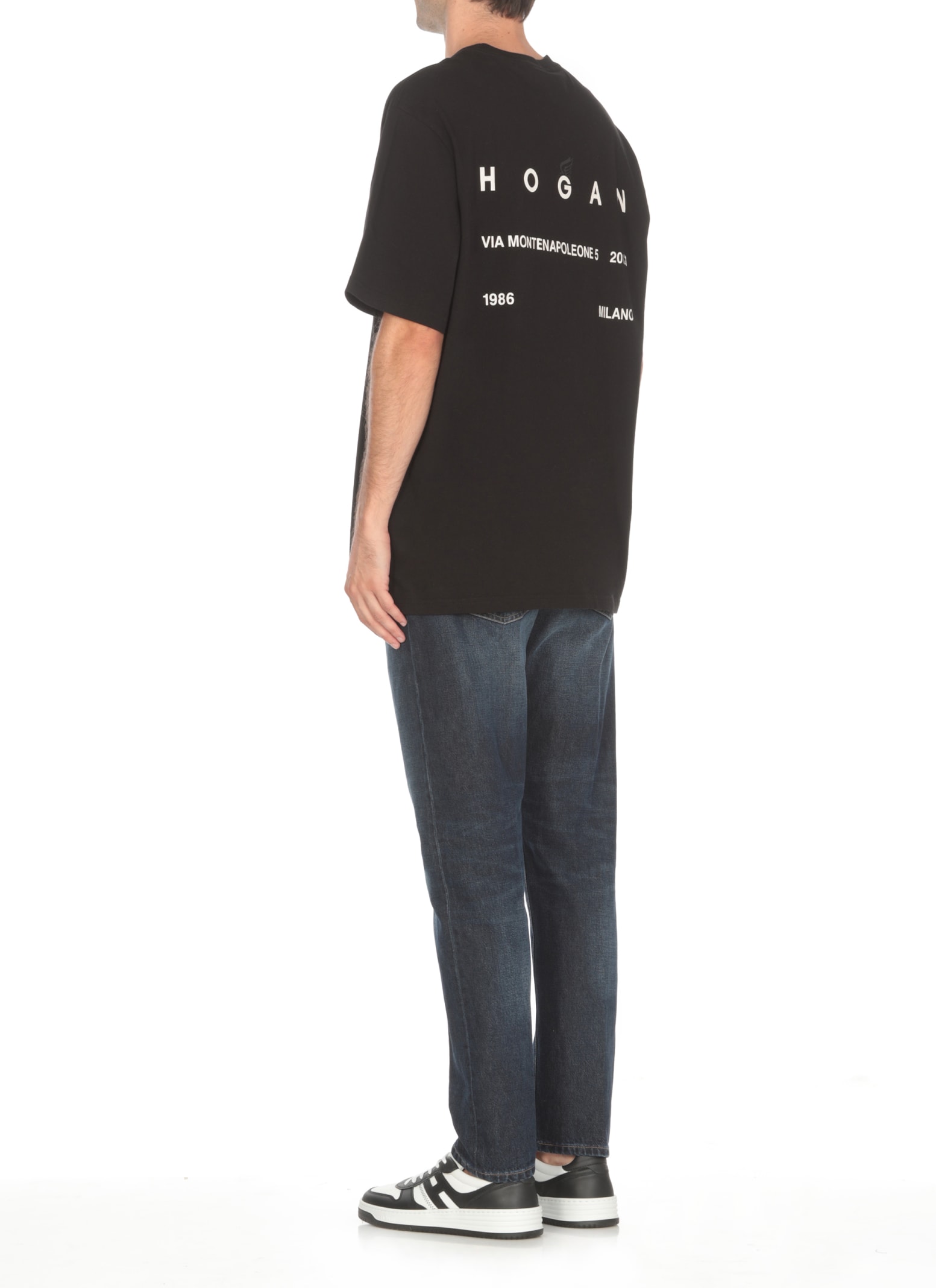 Tシャツ・カットソー HOGAN Crew-neck T-shirt with lettering Hogan Crew-neck T-shirt With Lettering In Black | ModeSens