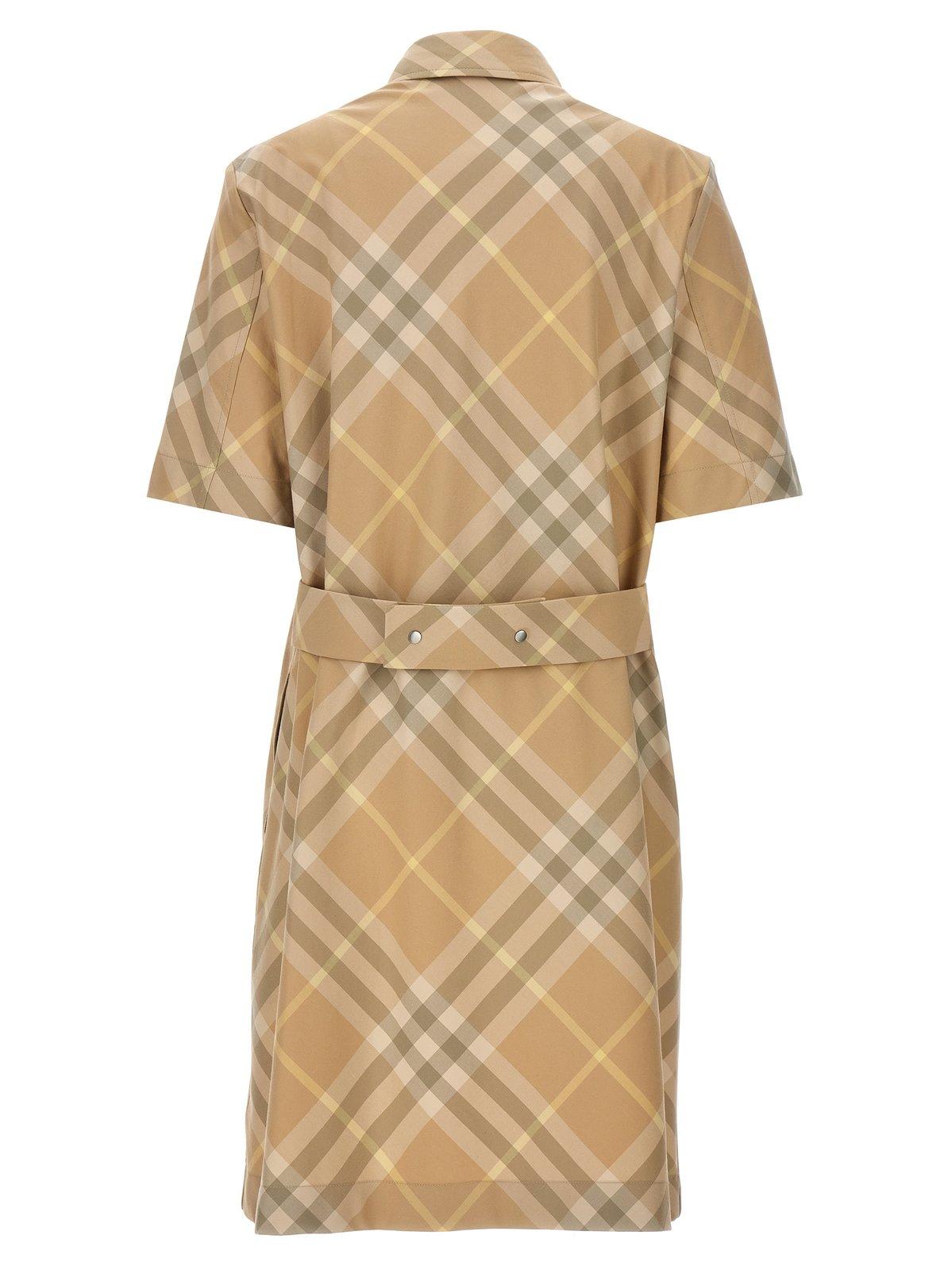Shop Burberry Vintage-check Short-sleeved Shirt Dress In Flax Ip Check