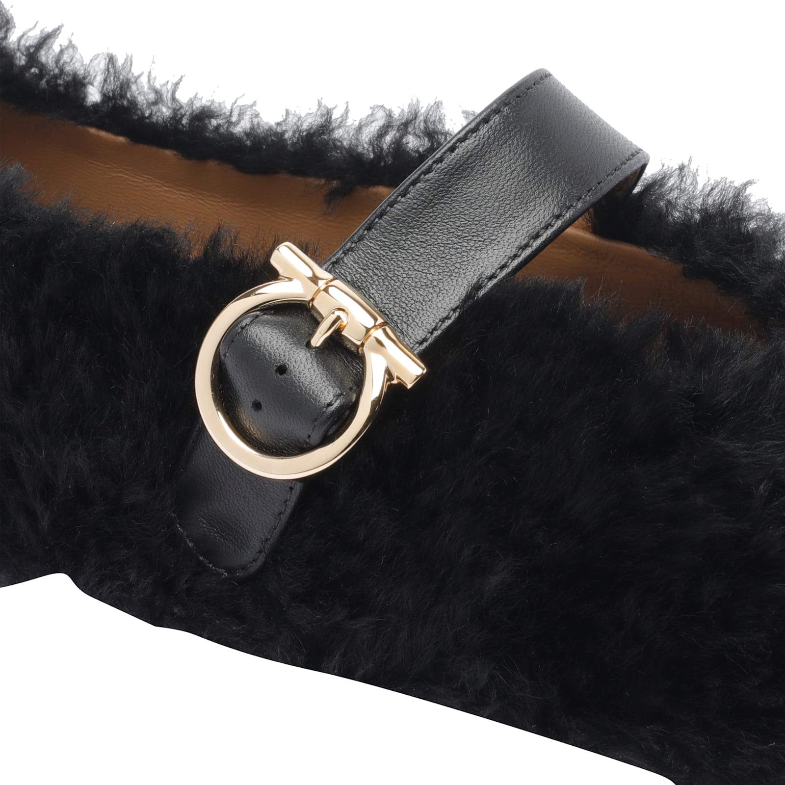 Ferragamo Gancini Ornamental Ballet Flats In Shearling In Black