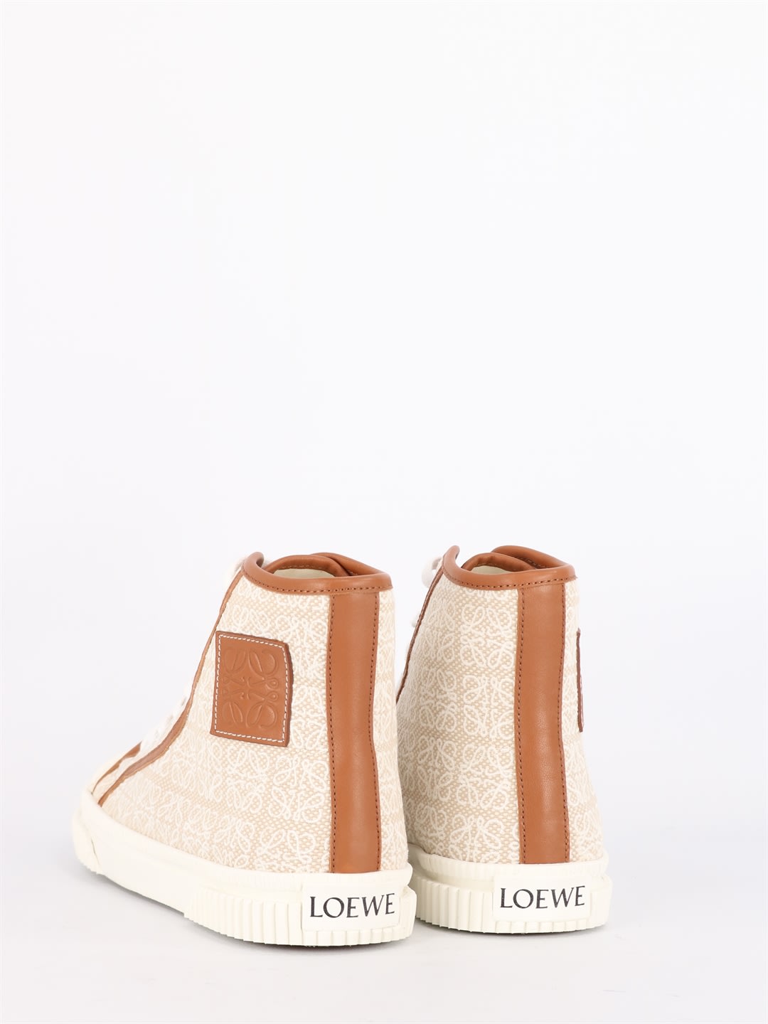 LOEWE photo