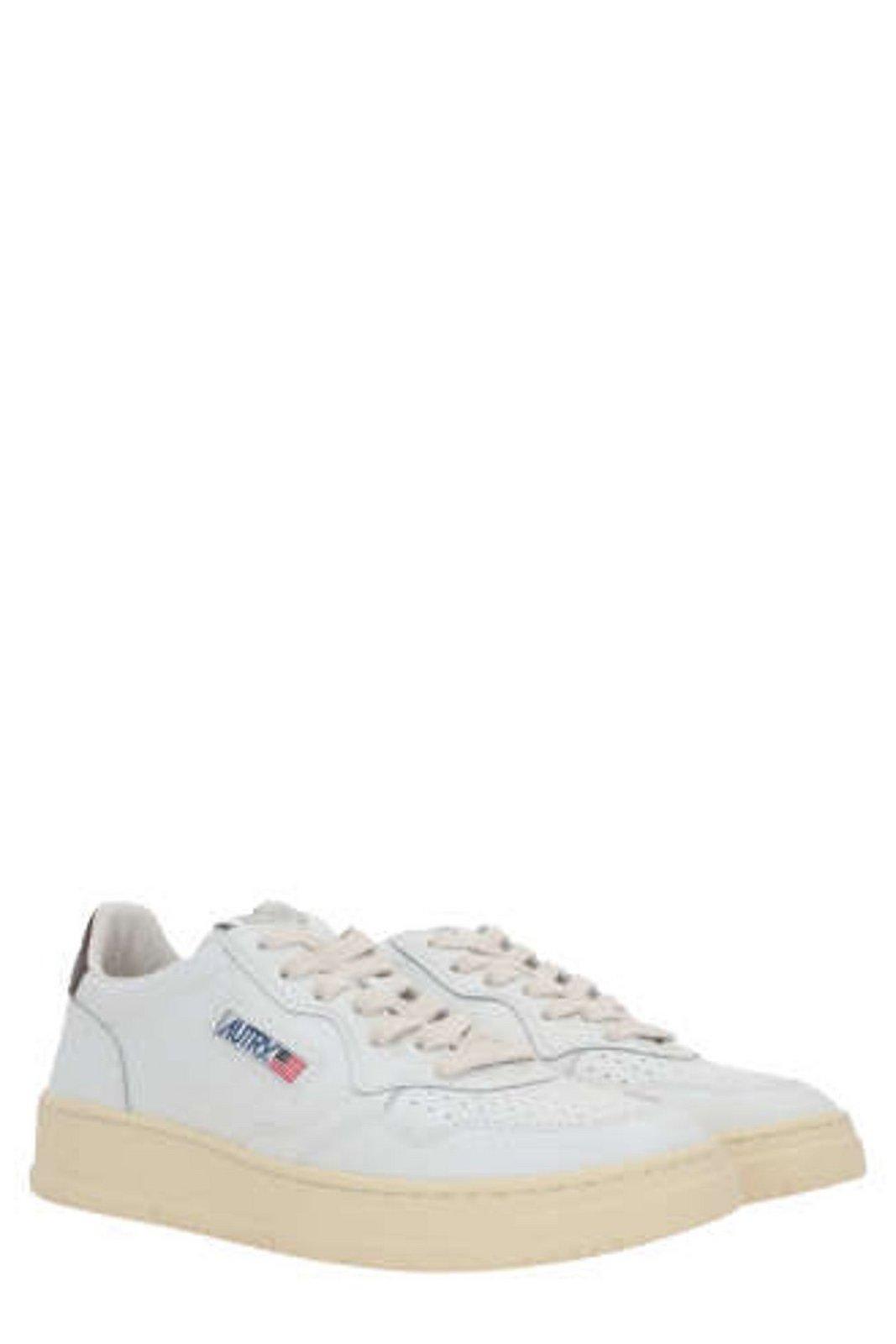 Shop Autry Aulw Lace-up Sneakers In Wht/brown