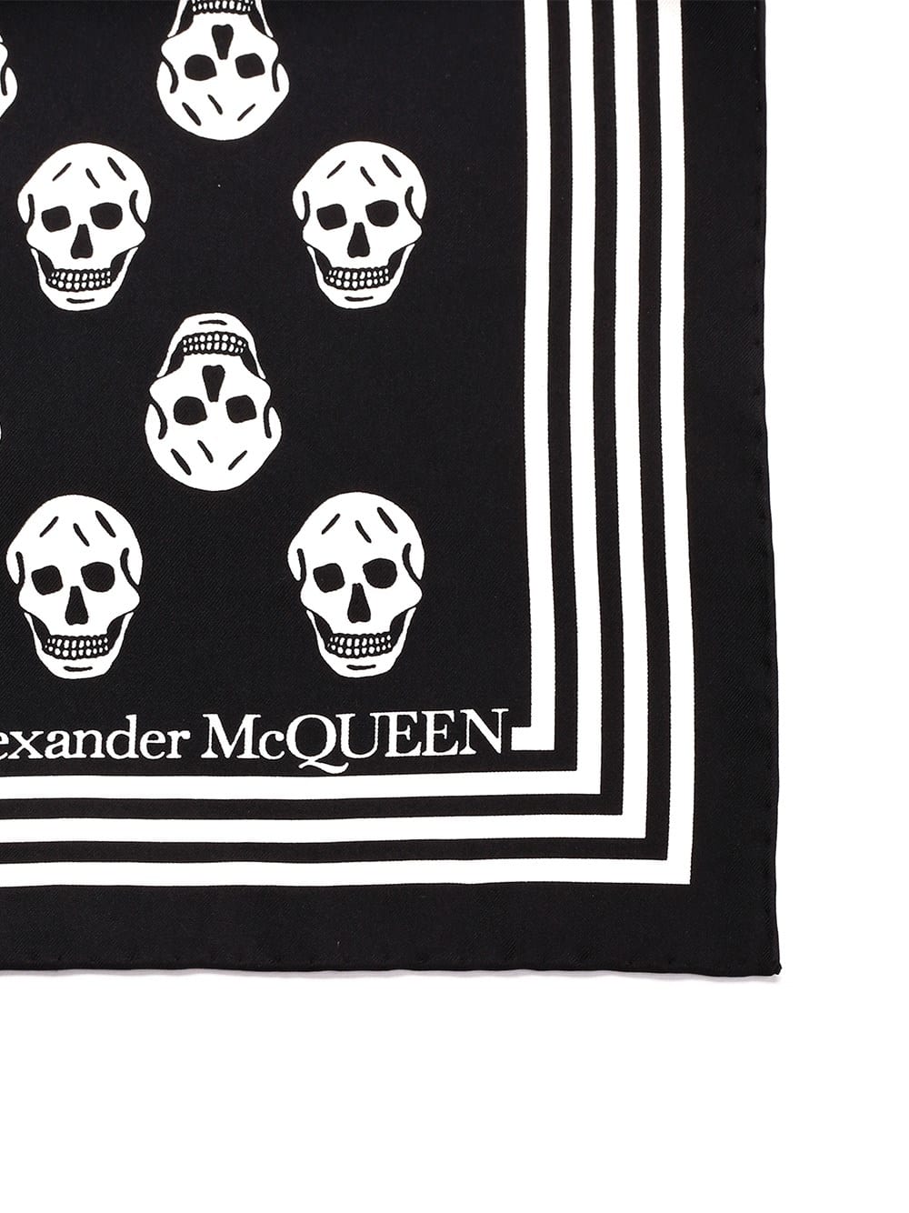 Shop Alexander Mcqueen Skull Silk Foulard In Black