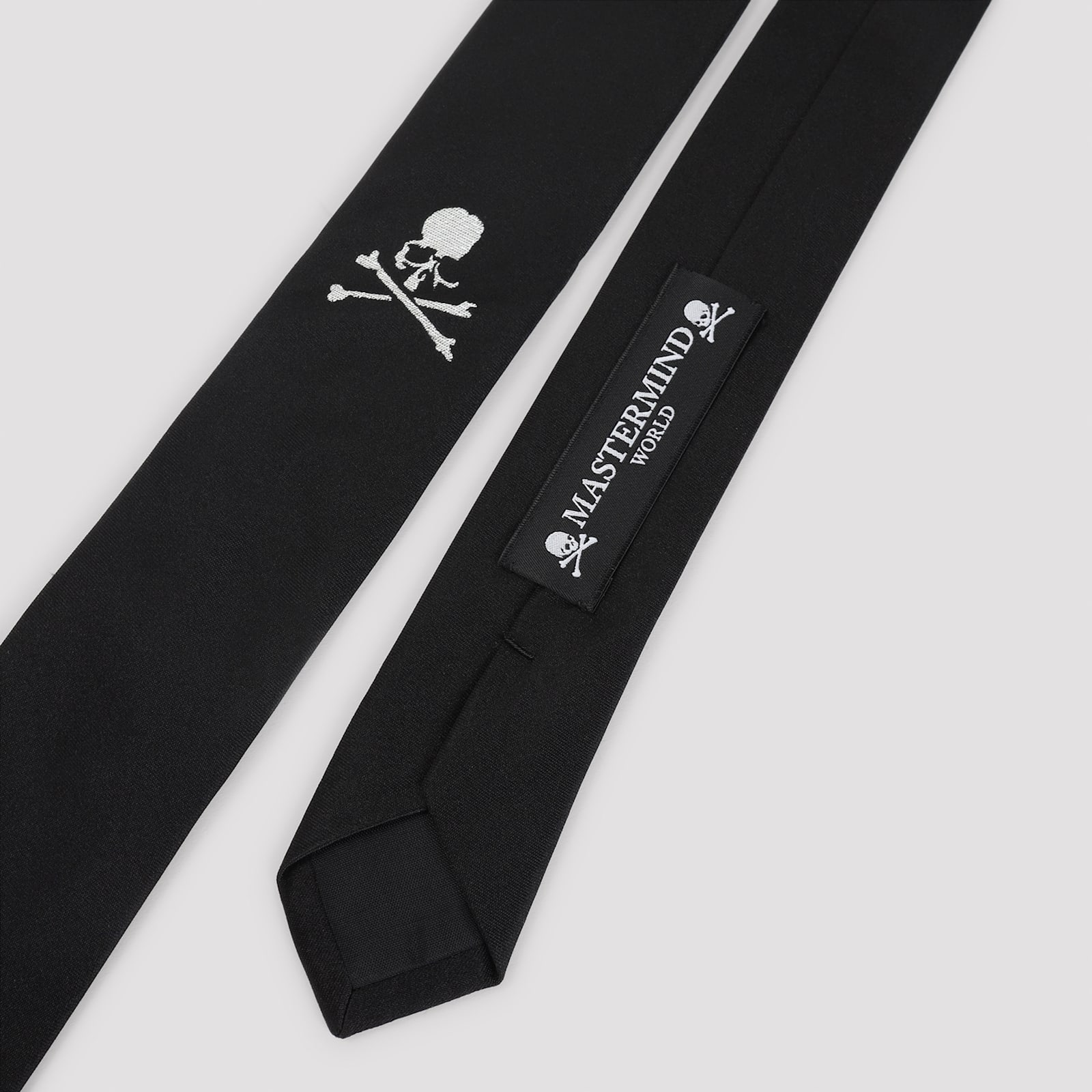 Mastermind Japan Skull And Crossbones Slim Tie In Black