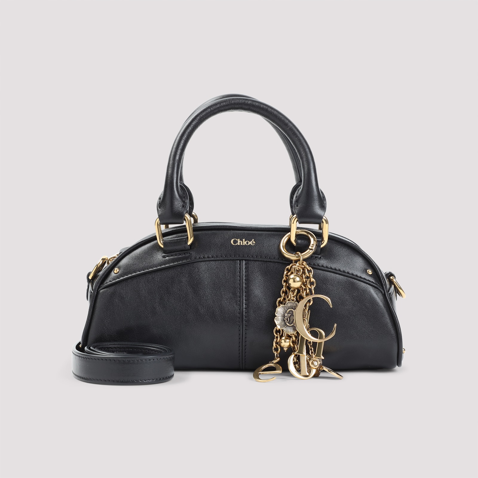 Chloé Black Leather Chloe Bowling Top Handle Bag In Black