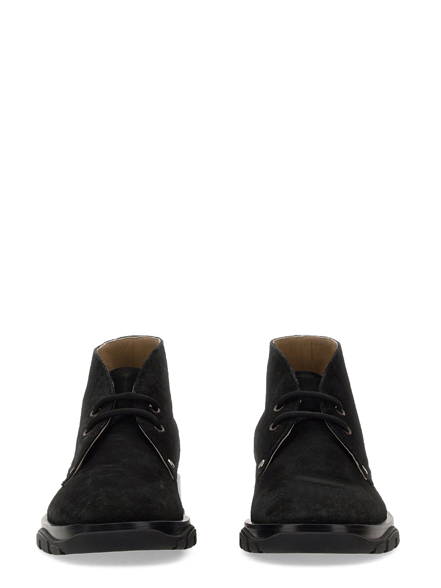 Alexander Mcqueen Lace-up Suede Boots In Nero