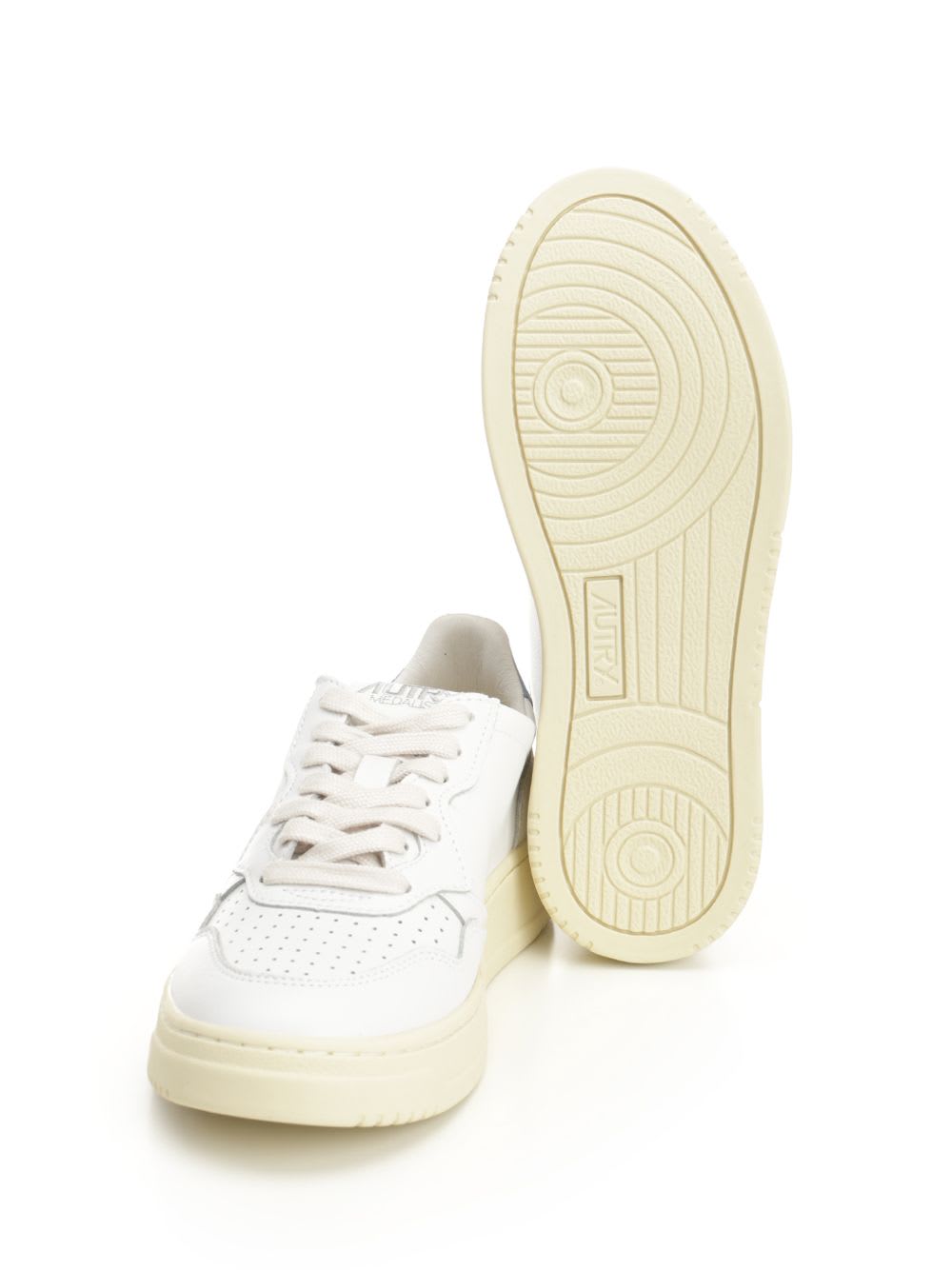 Autry Medalist Low Leat Leat Wht Tempest Sneakers In White