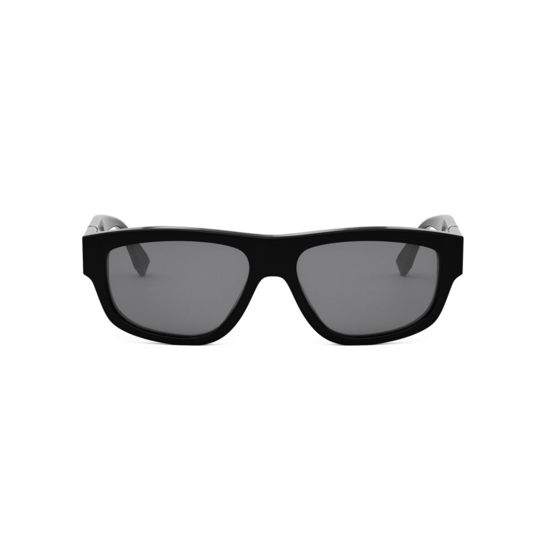 Fendi Rectangular Sunglasses In 01a - Black