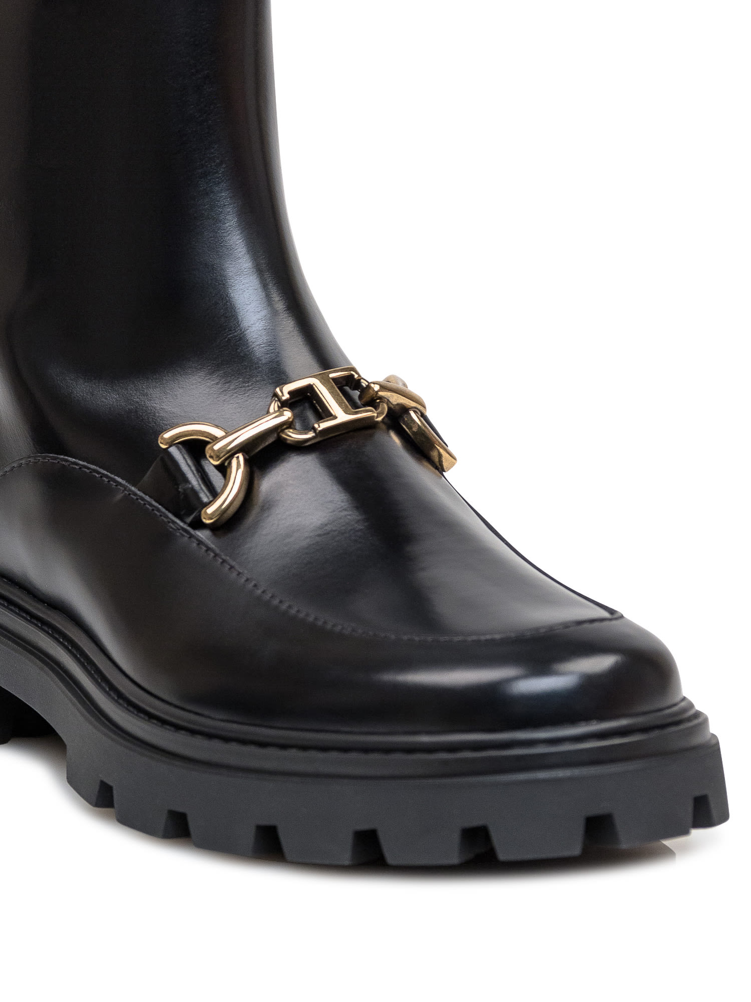 Shop Tod's Tods Clamp Leather Ankle Boot In Nero