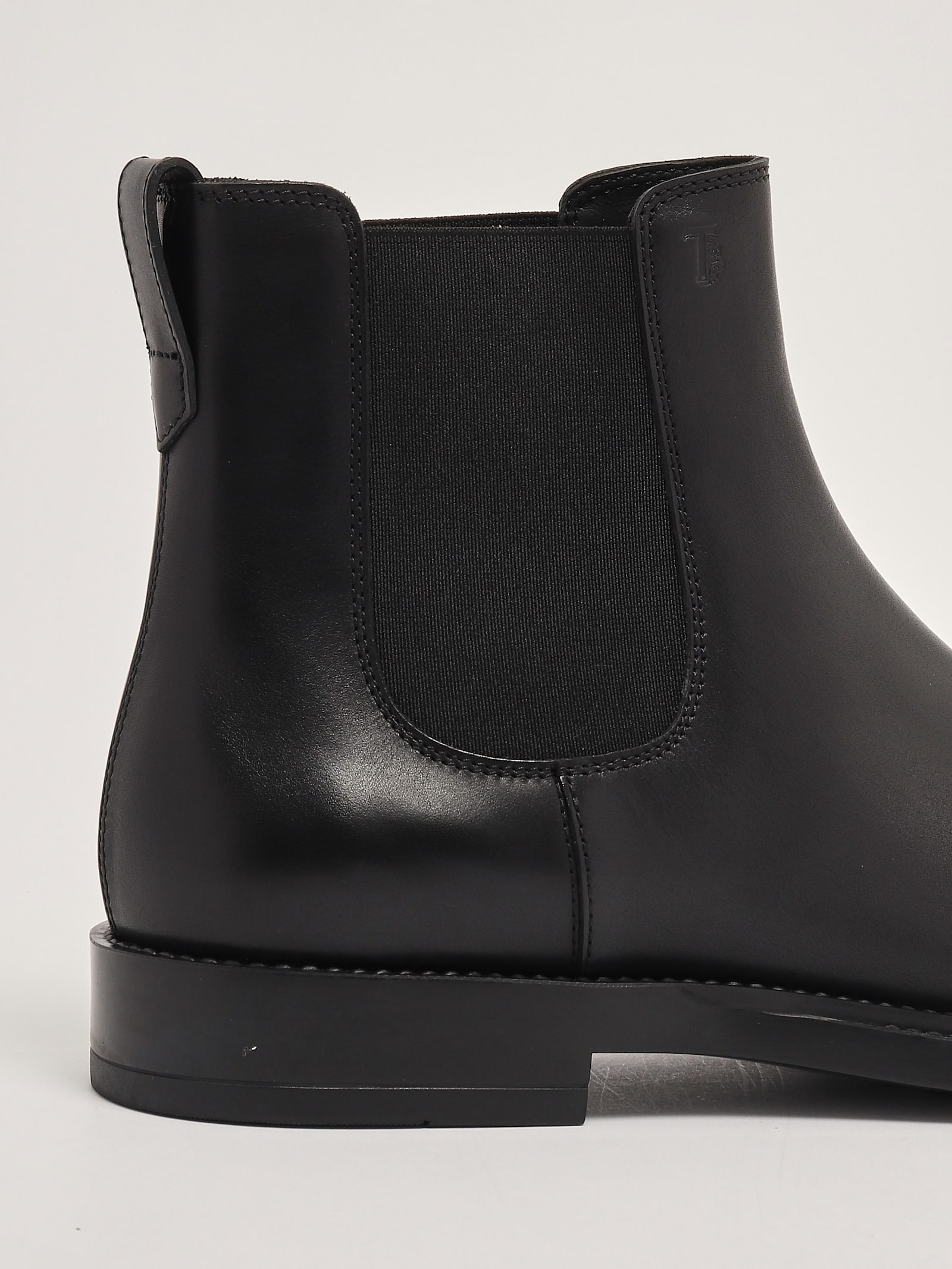 Shop Tod's Stivaletto El. Formale Gomma 62c Boots In Nero