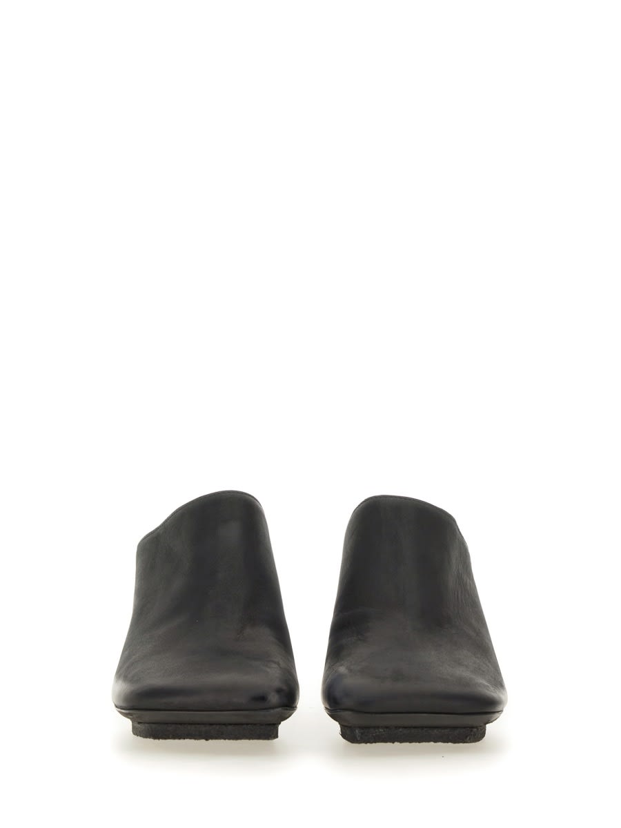 Uma Wang Stone Mule In Black