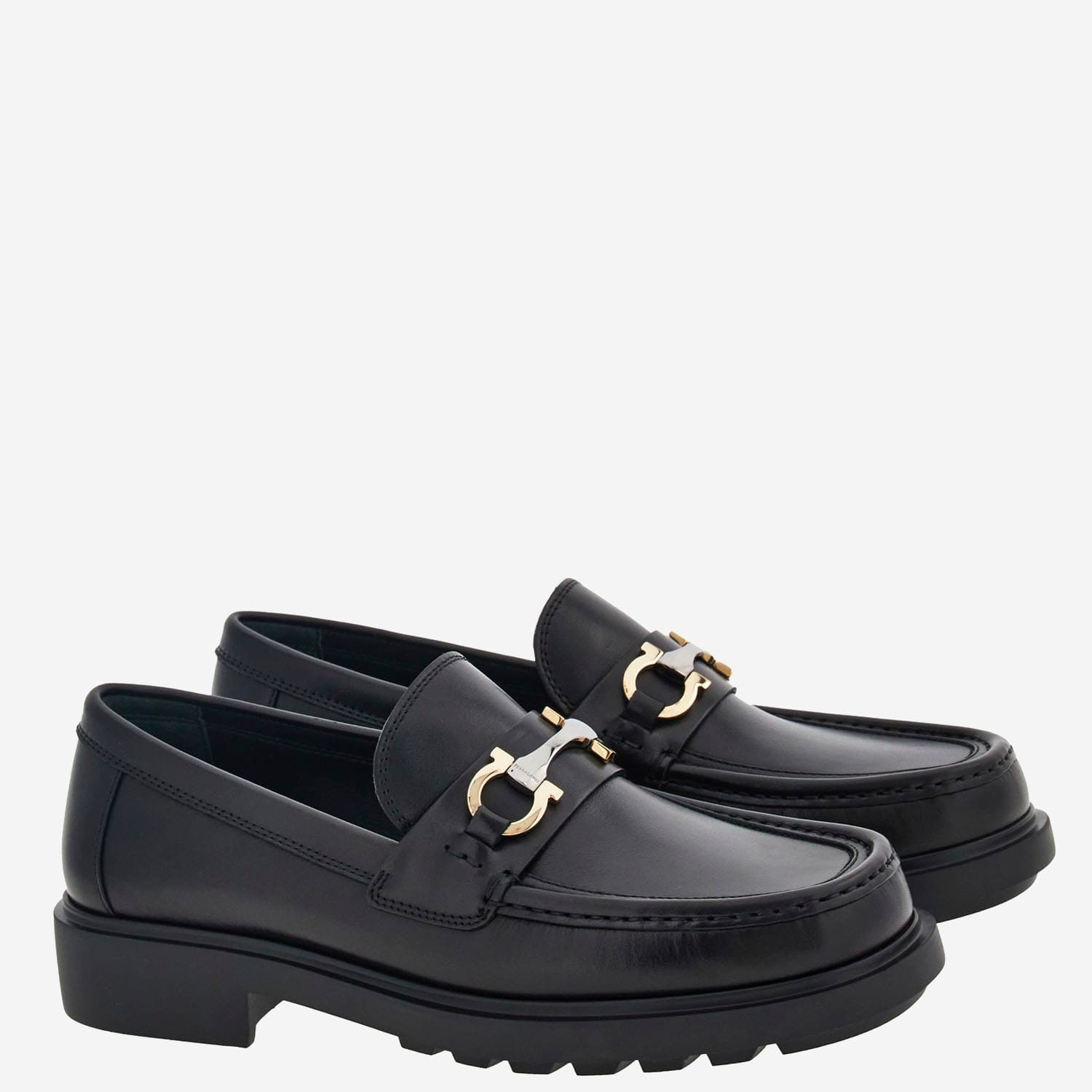Ferragamo Black Leather Loafers With Gancini Ornament In Black
