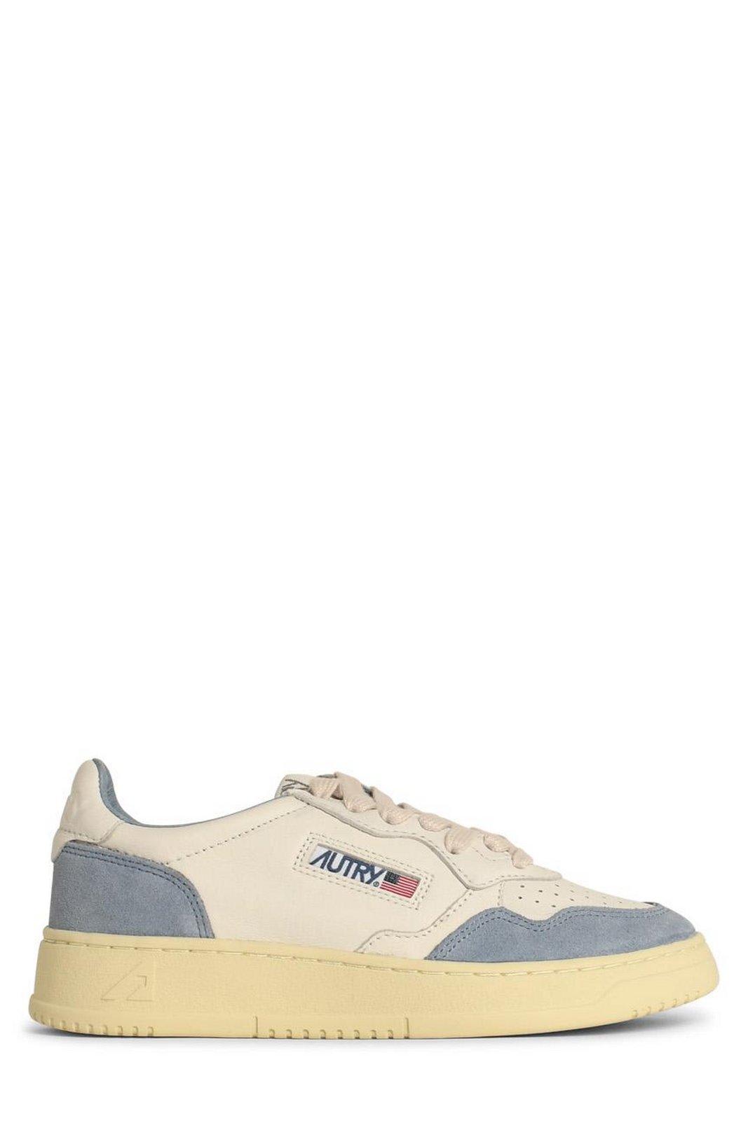 Medalist Low-top Sneakers