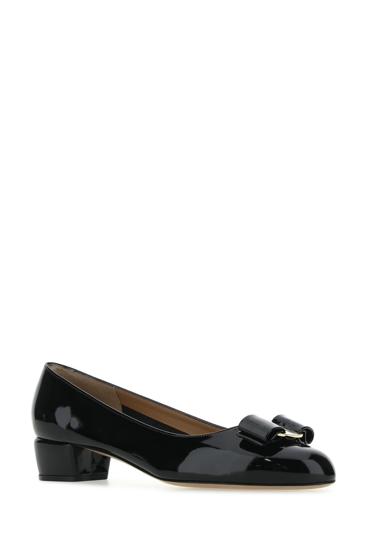 Shop Ferragamo Ballerine Vara In Nero