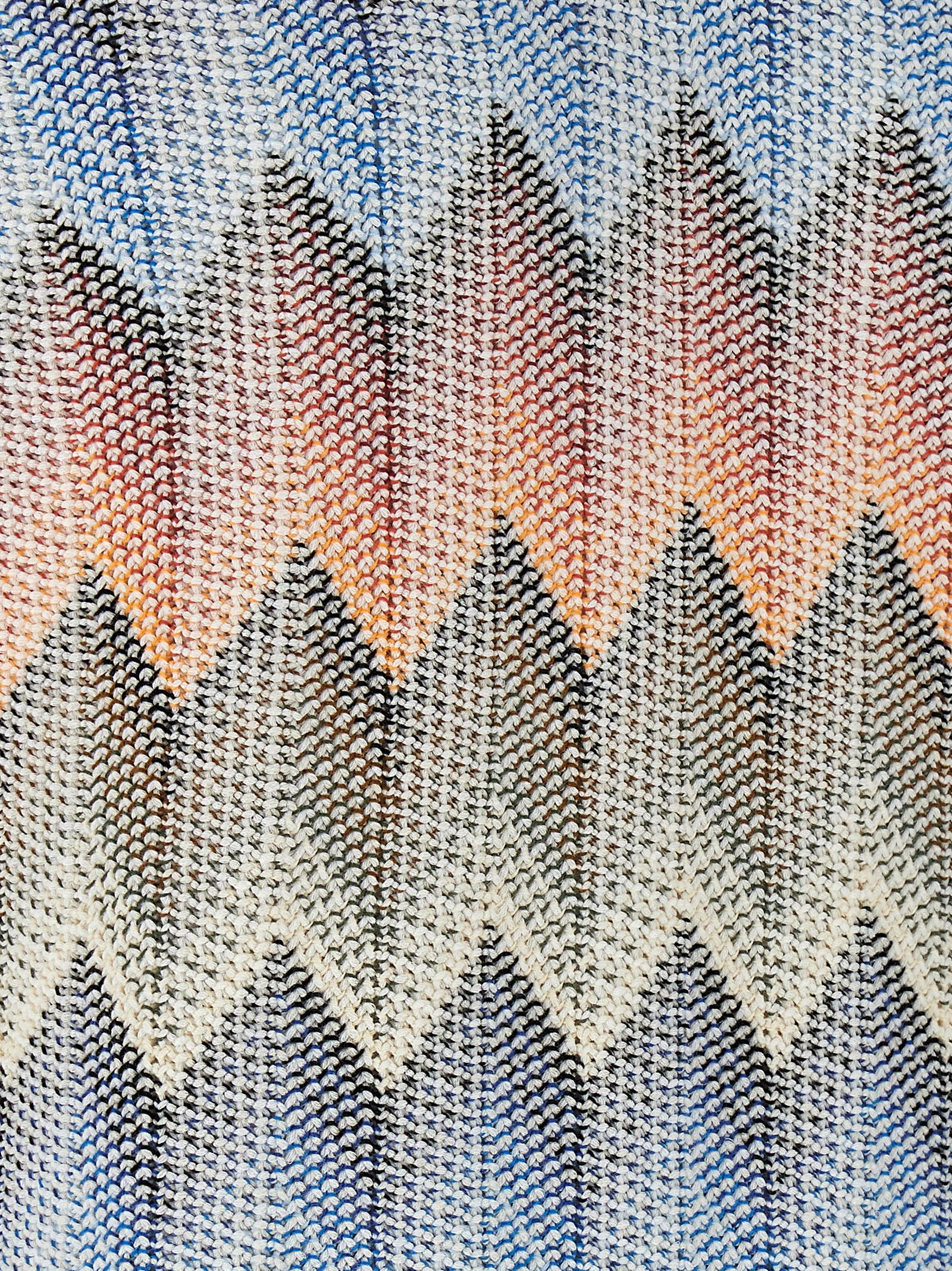 Missoni Zigzag Pattern Sleeveless V-neck Vest In Multicolor