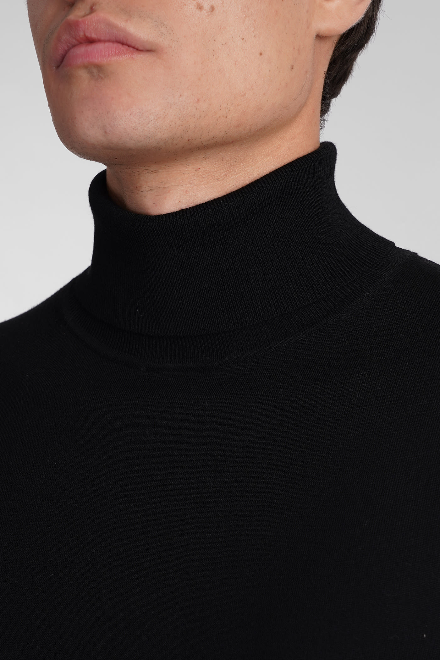 Shop Theory Knitwear In Black Wool