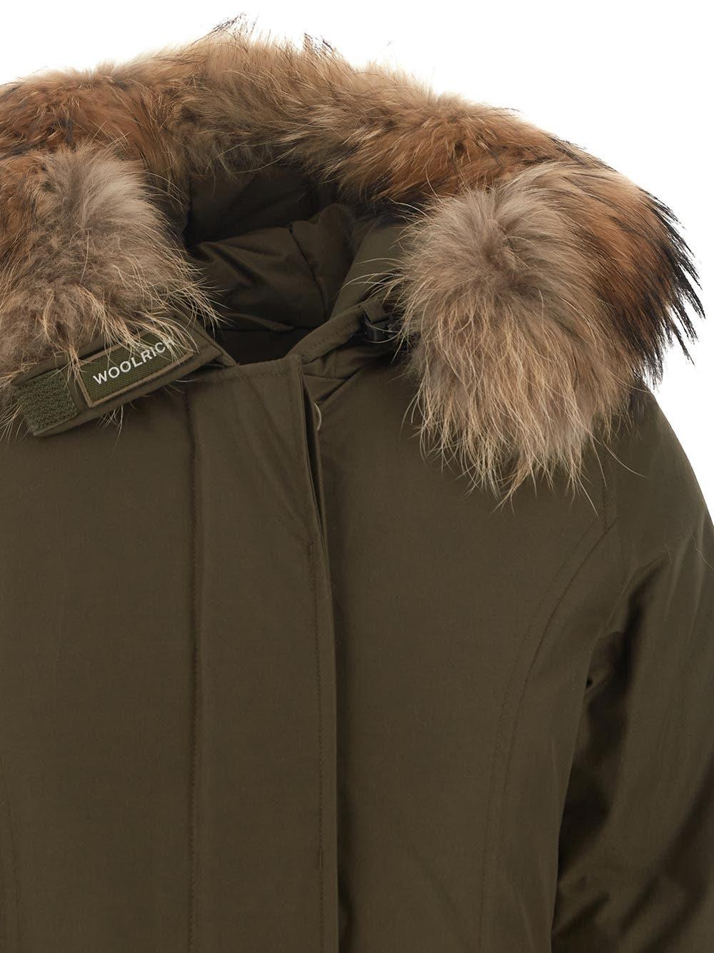 Woolrich Detachable Fur Collar Parka Coat In Green