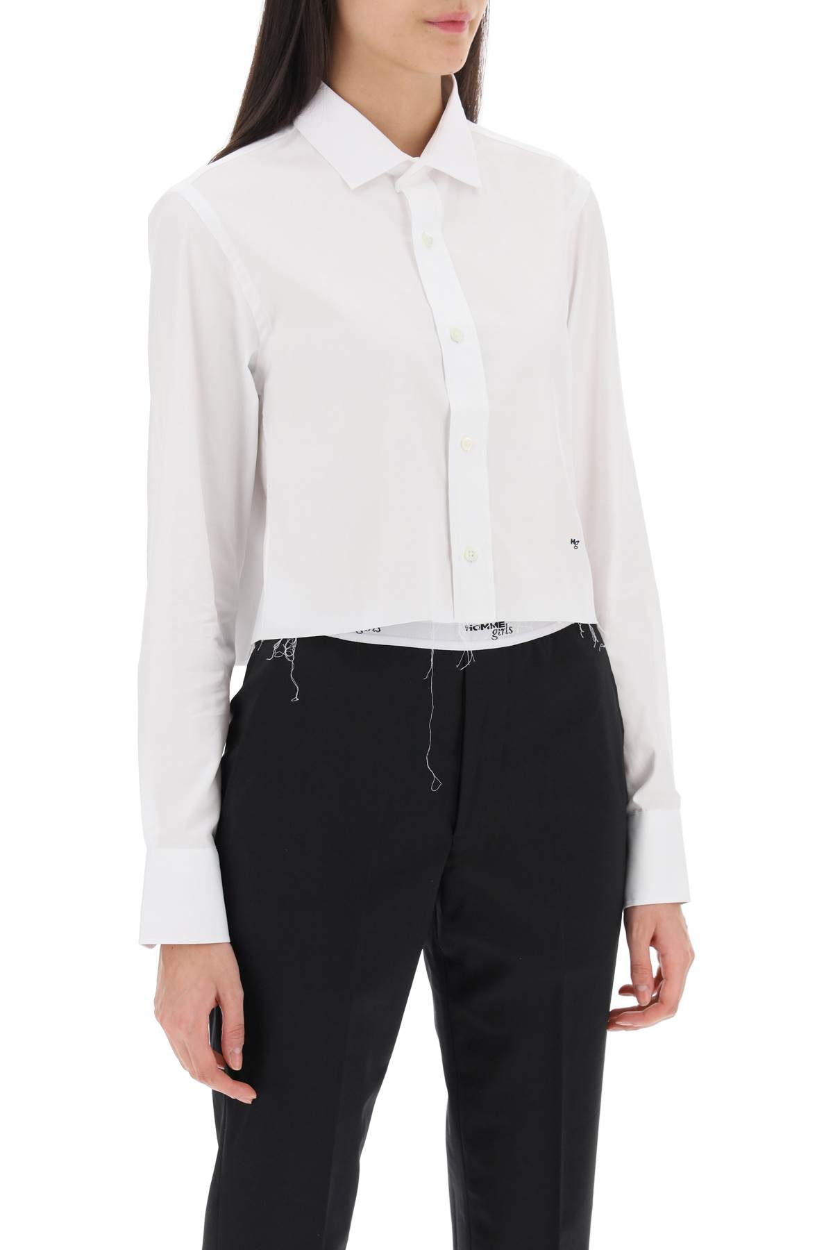 Shop Hommegirls Cotton Twill Cropped Shirt In White (white)