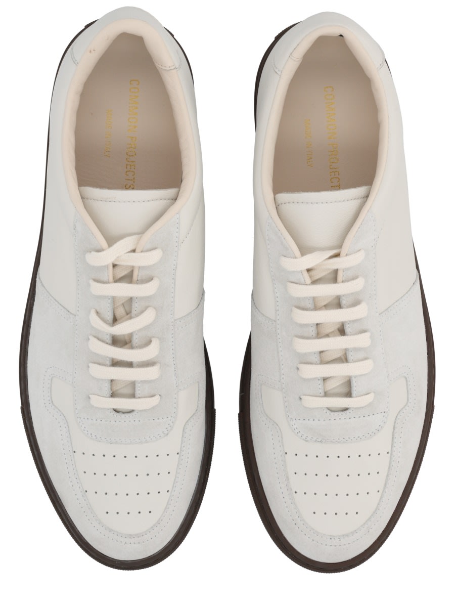 Common Projects Minimalist Low-top Sneakers With Contrasting Sole In White