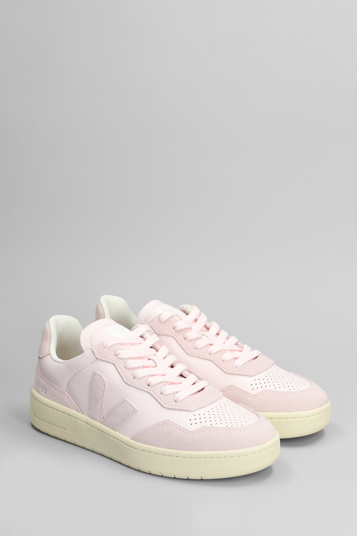 VEJA V-90 O.T. SNEAKERS IN ROSE-PINK SUEDE AND LEATHER