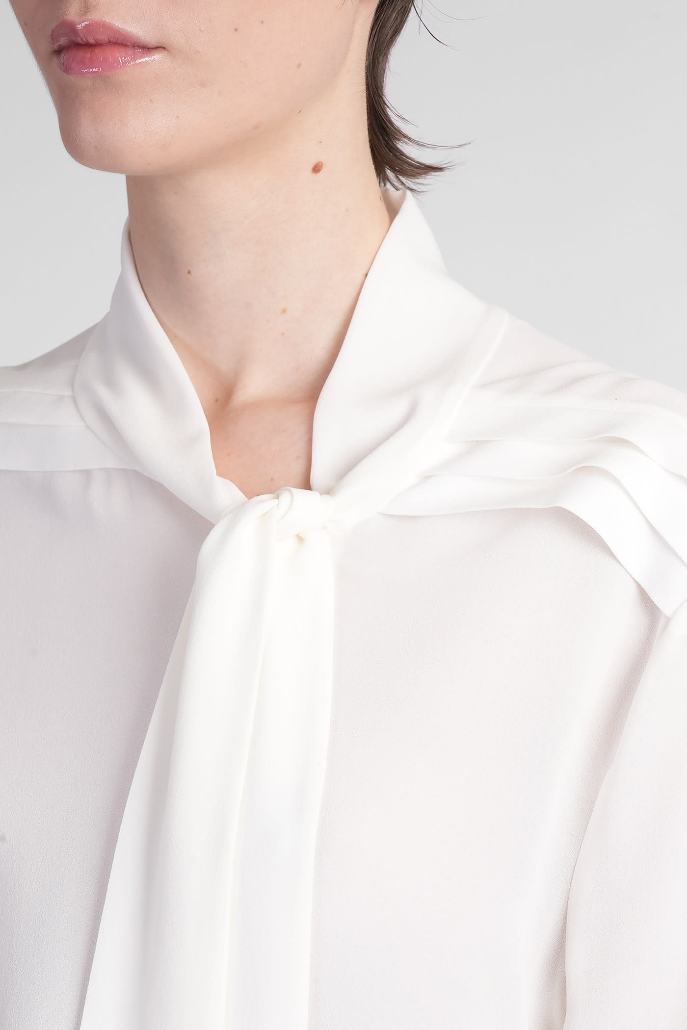 Alexander Mcqueen Shirt In Beige Silk In Gray