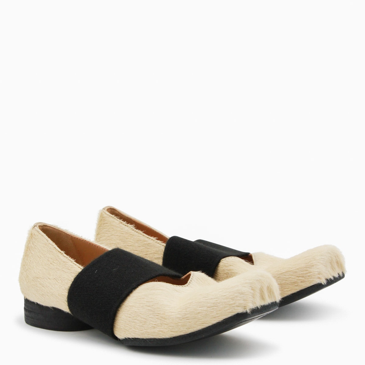 Uma Wang Strap Square-toe Flat Shoes In Neutral