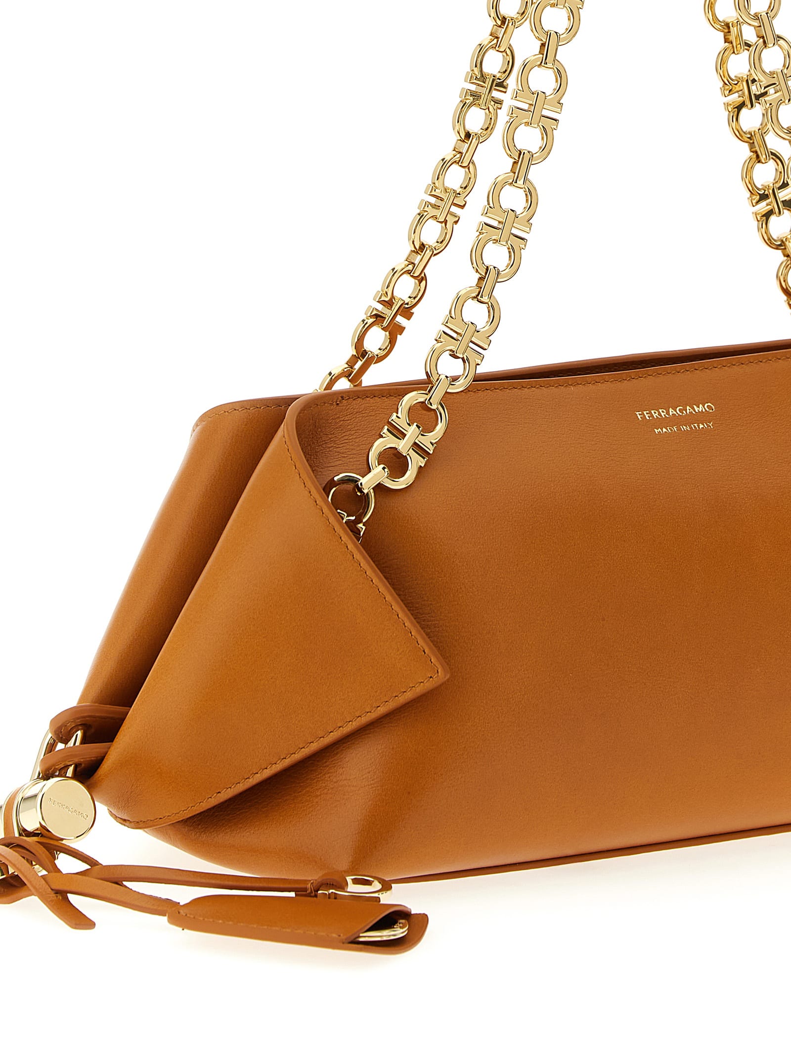 Ferragamo Shoulder Bag Featuring Chain Strap In Orange