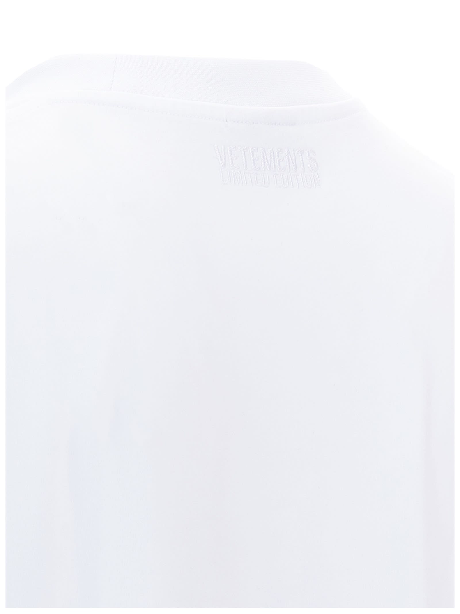 VETEMENTS OVAL LOGO T-SHIRT