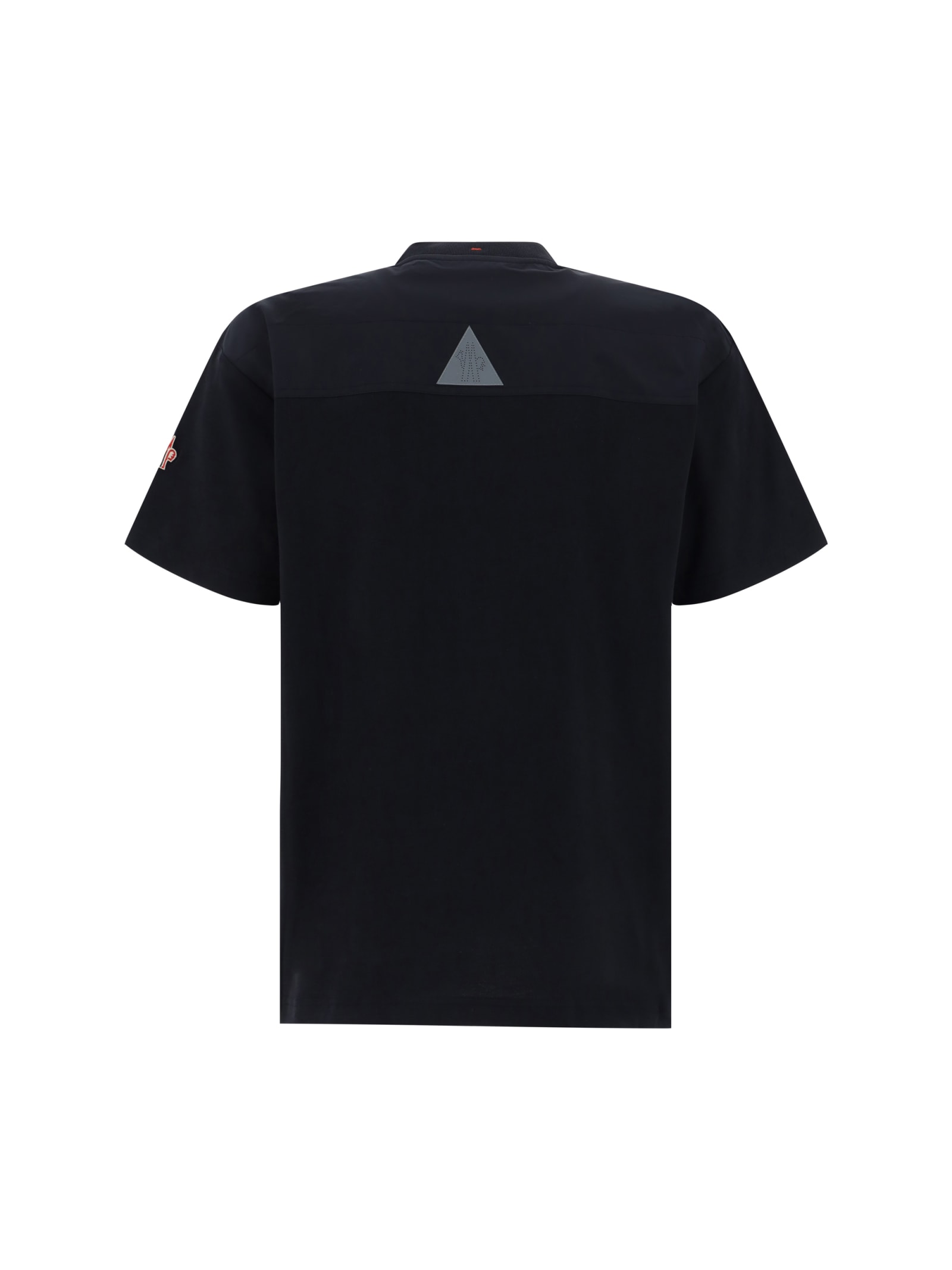 Shop Moncler T-shirt In 999