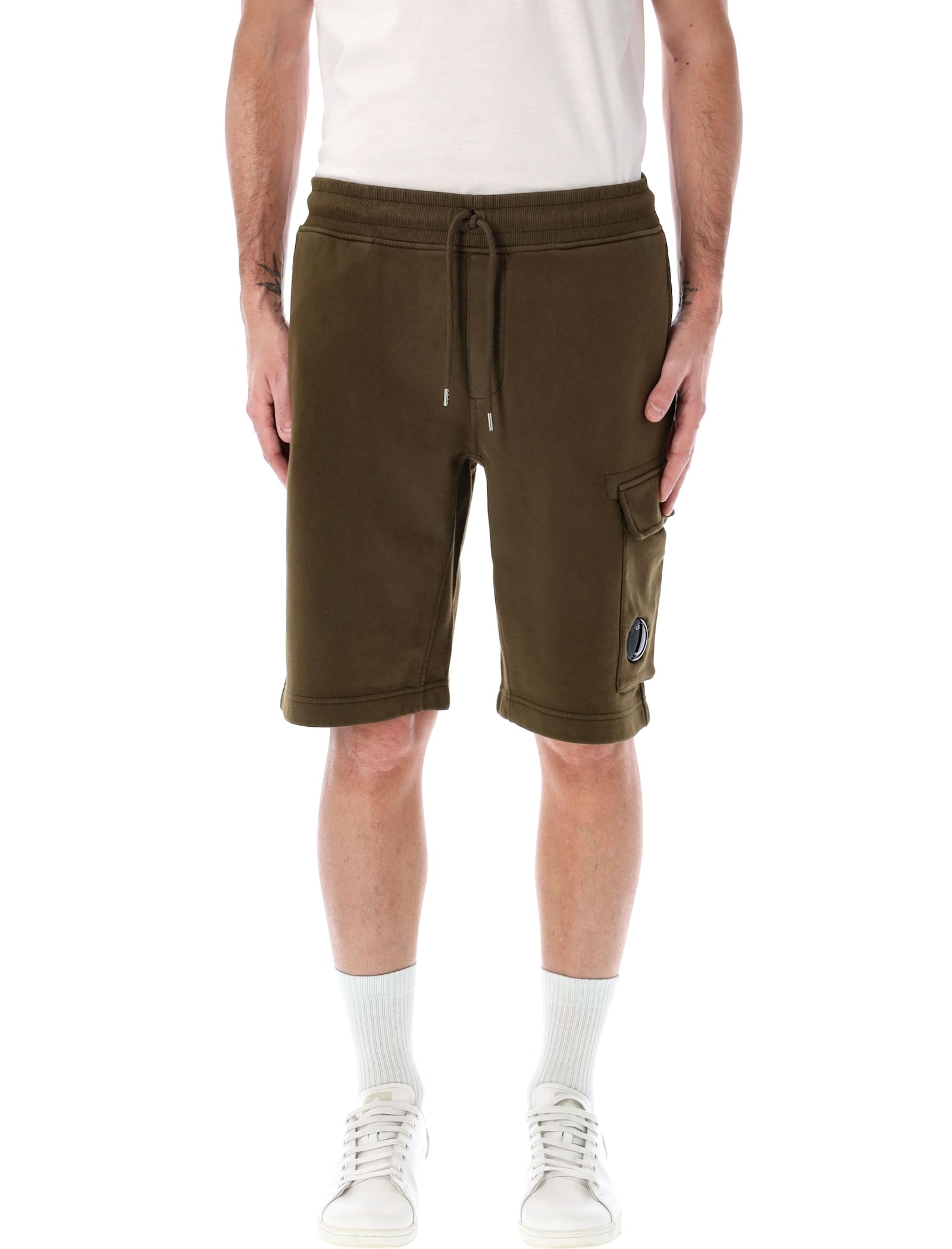 C.p. Company C.p.company Fleece Lens Short In Ivy Green