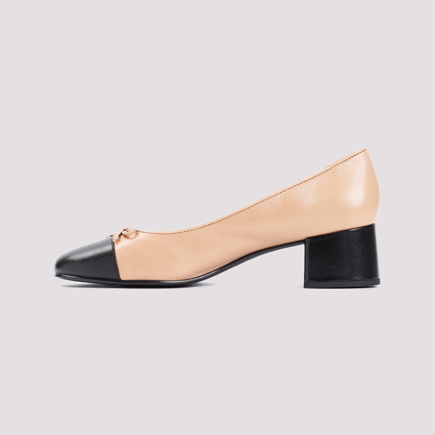 Shop Tory Burch Bow Pump In Ginger Shortbread