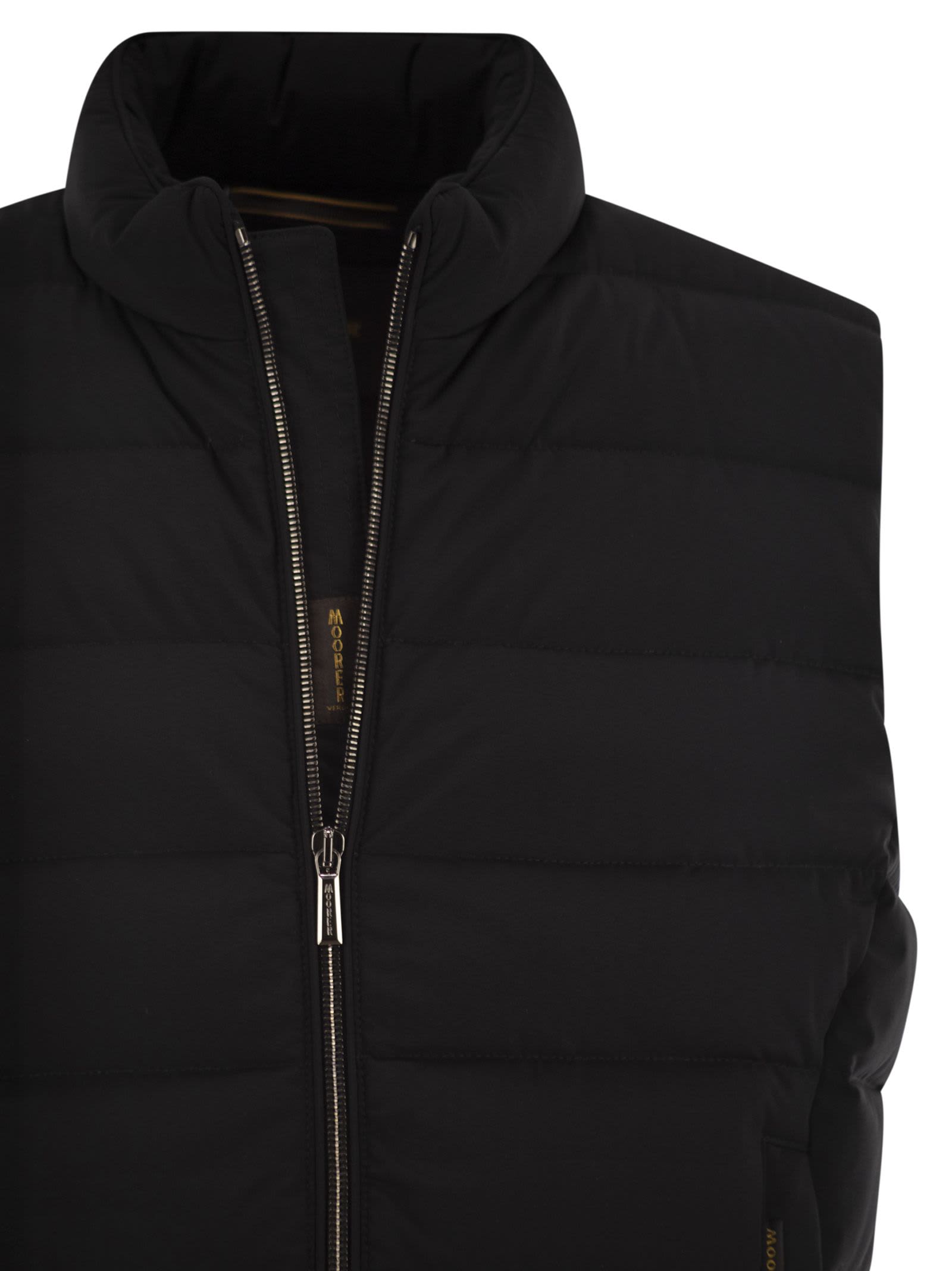 Moorer Oliver Quilted Zip-front Gilet In Black