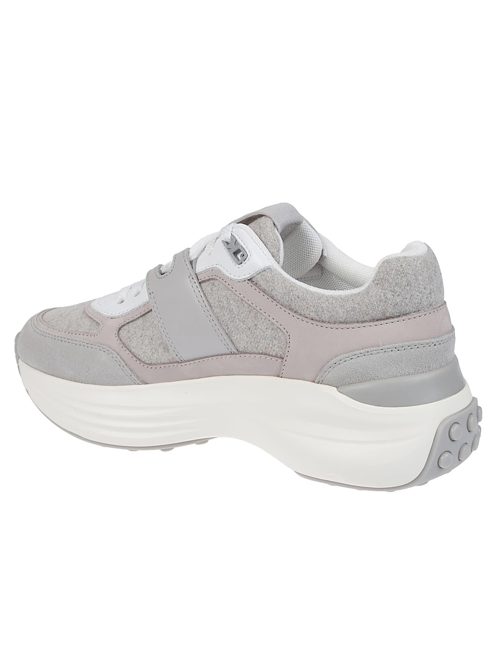 Tod's Modern Grey Sneakers With Soft Textures And Supportive Sole