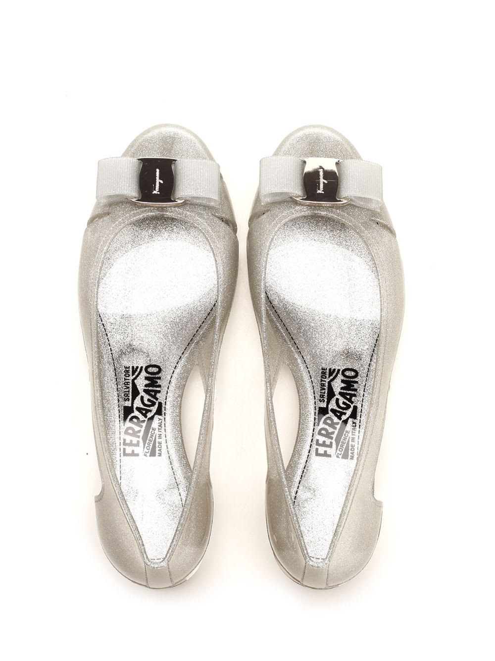 Shop Ferragamo Vara Bow Jelly Ballerina In Silver