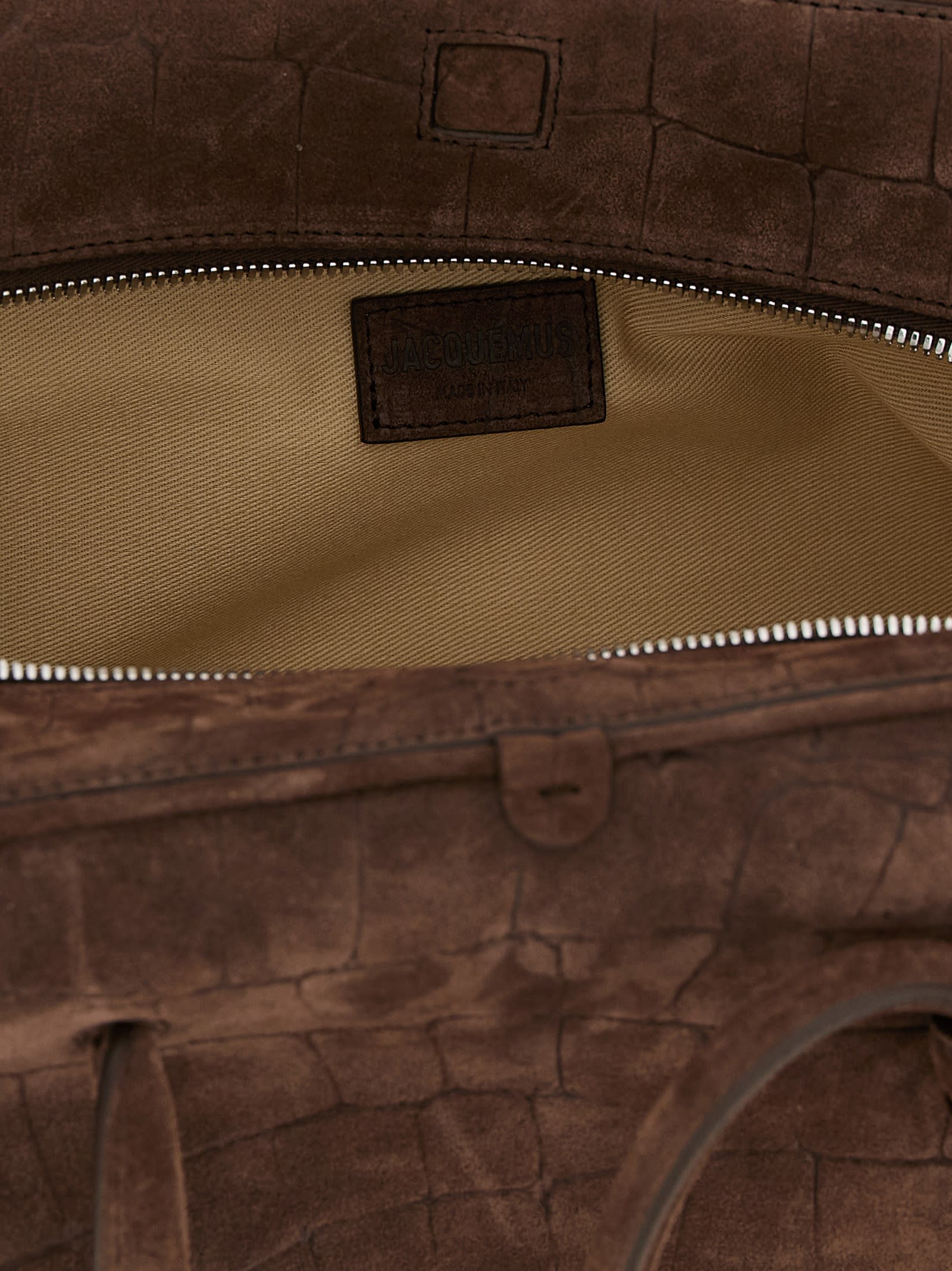 Jacquemus Le Turismo Shoulder Bag In Brown
