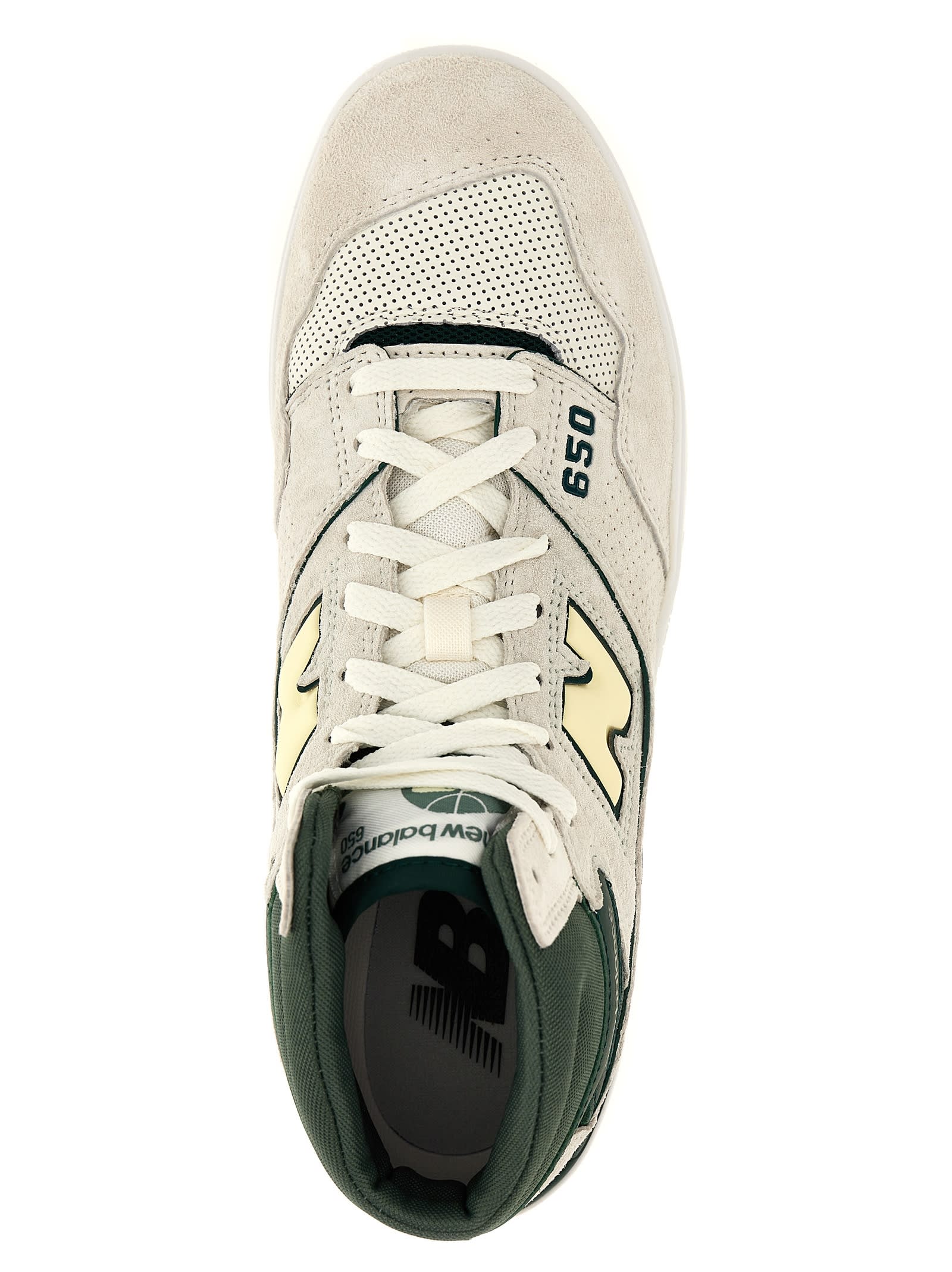 New Balance High-top Sneakers With Contrast Sole And Perforated Toe Box In Green