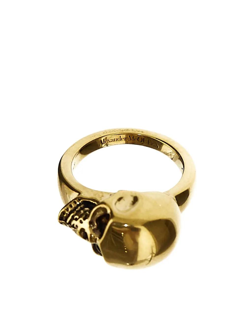 Shop Alexander Mcqueen The Side Skull Ring In Gold