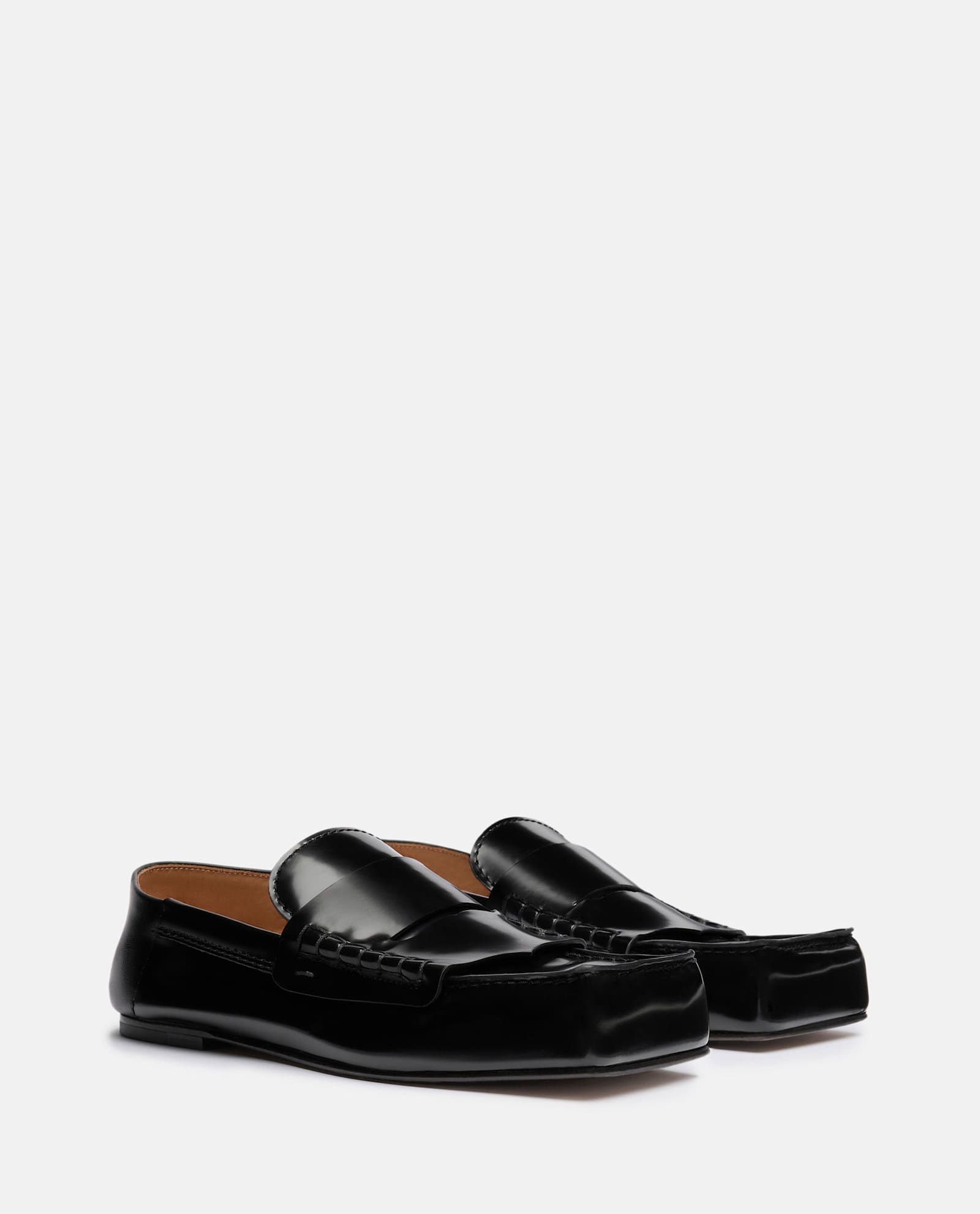 Shop Jacquemus Les Mocassins Carre Leather Loafer In Black