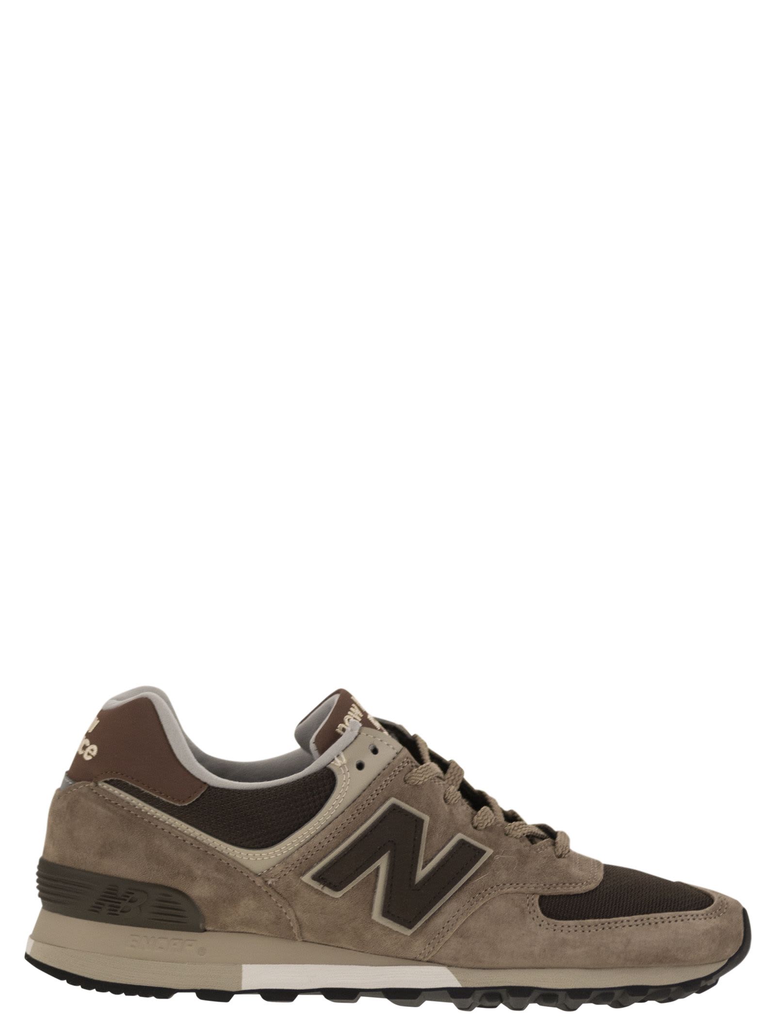 Shop New Balance 576 - Sneakers In Beige