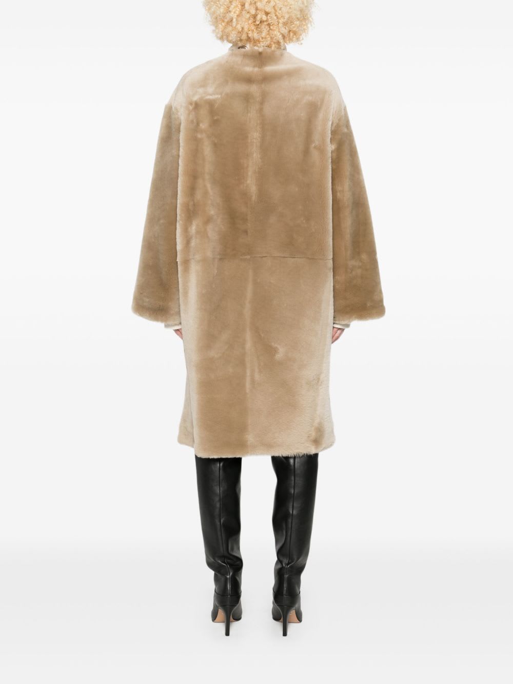 Totême Toteme Main Shearling Coat In Neutral