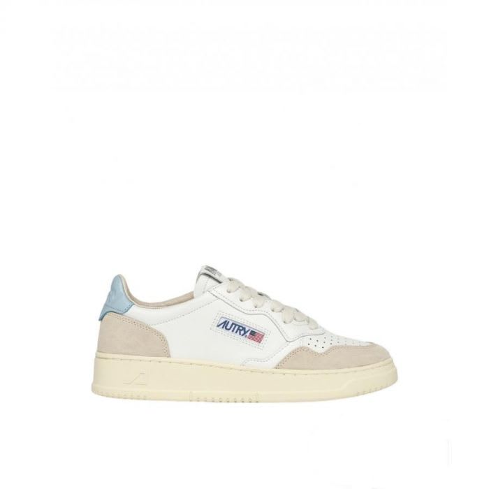 Autry Medalist Low-top Sneakers With Smooth In White