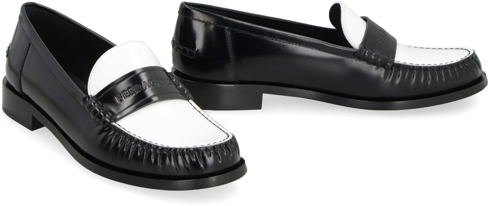 Ferragamo Irina Moccasins In Brushed Leather In Black
