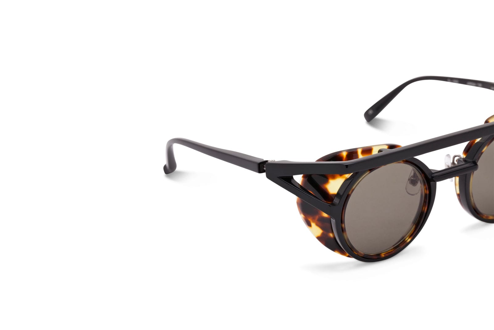Shop Factory900 El 002-001-159 Sunglasses In Black/tortoise