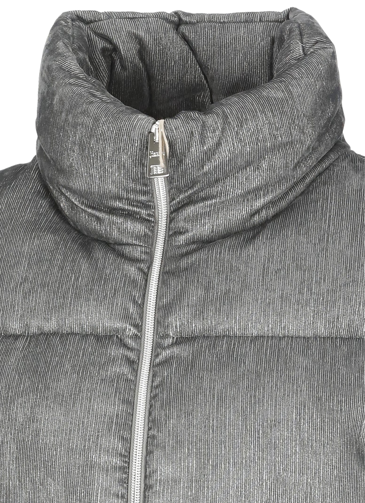 Herno High Neck Sleeveless Quilted Jacket In Gray