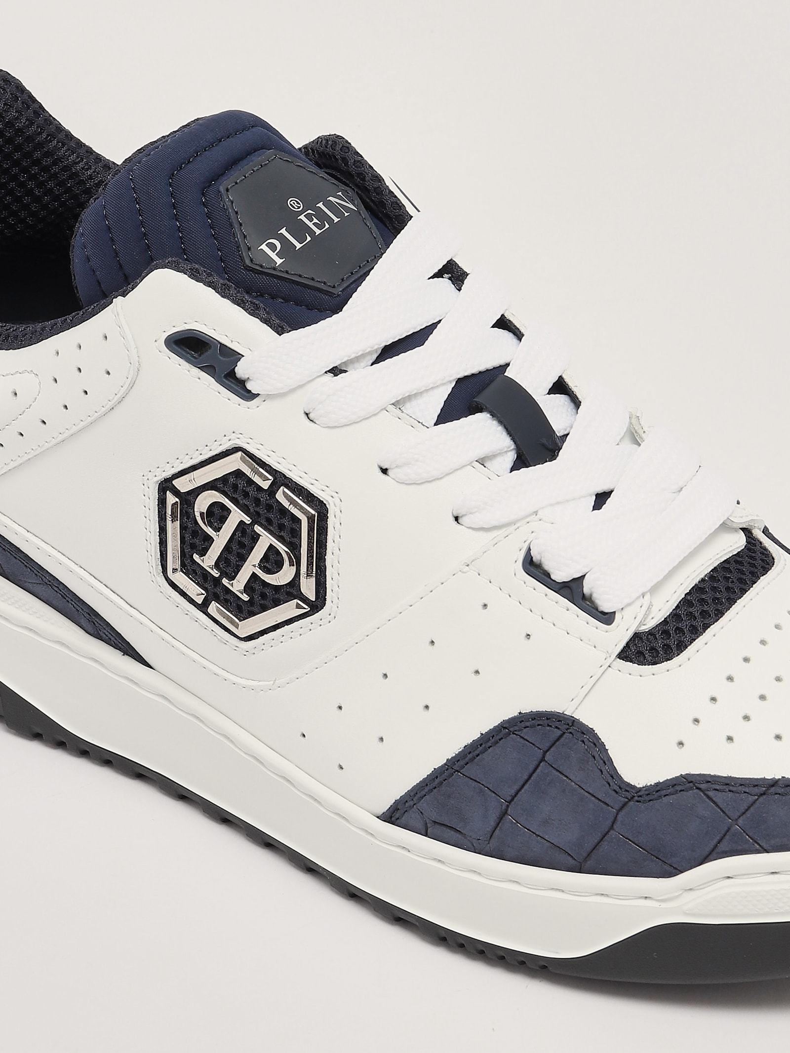 Shop Philipp Plein Sneaker Sneaker In Bianco-blu