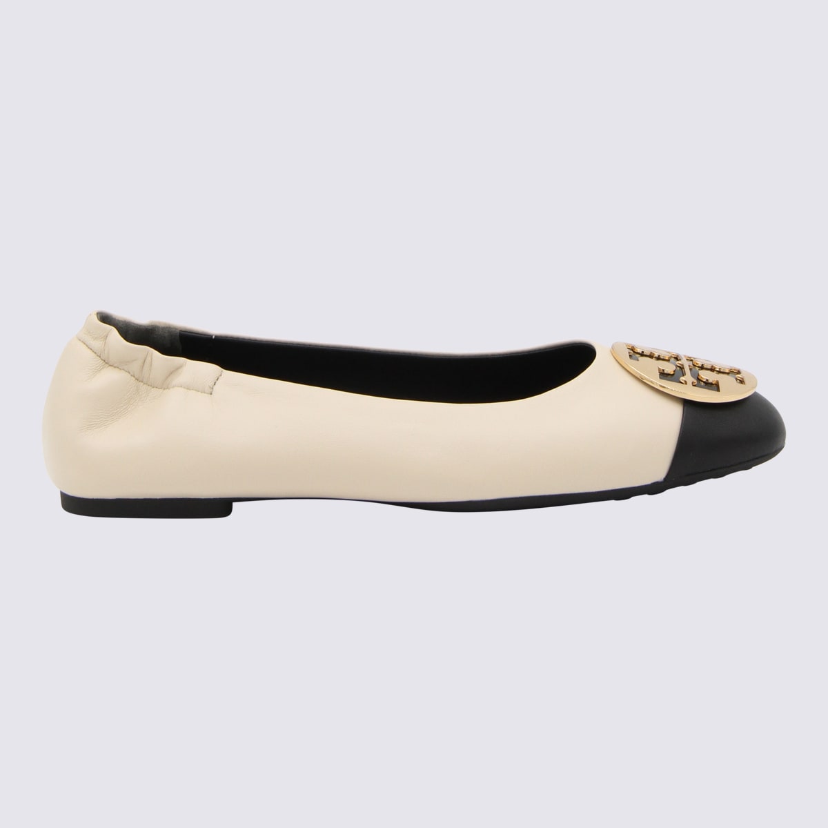 Shop Tory Burch Cream And Black Leather Ballerina Shoes In Beige