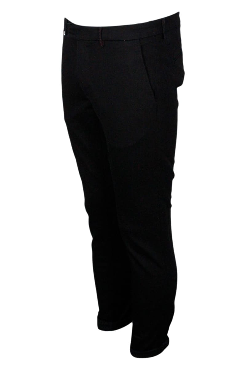 Shop Sartoria Tramarossa Luis Trousers With Chino Pockets In Stretch Elastic Cotton With Tone-on-tone Sartorial Stitching And In Black