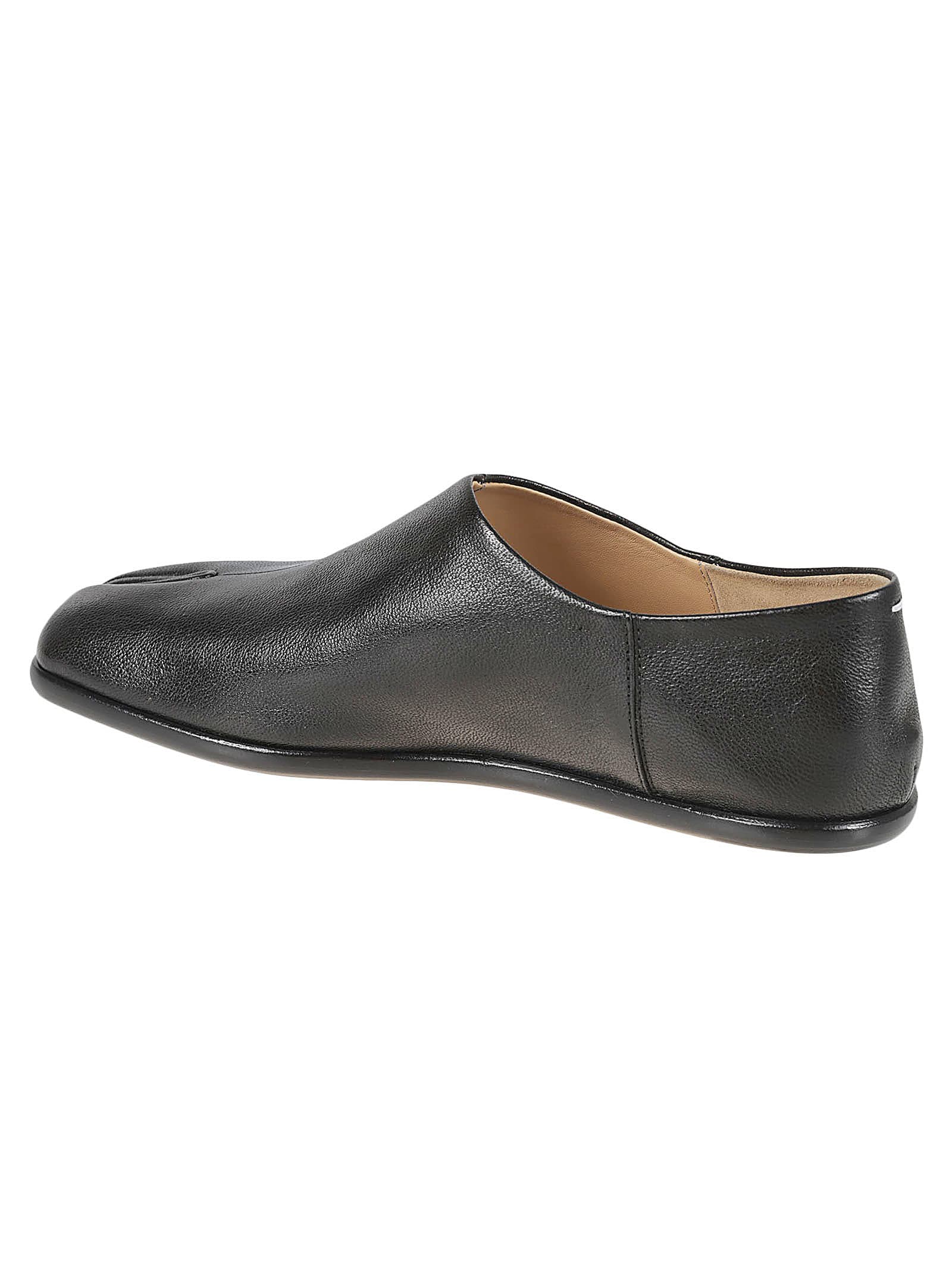 Maison Margiela Beige Leather Slip-on With Tabi Cut And Leather Sole For Men In Black